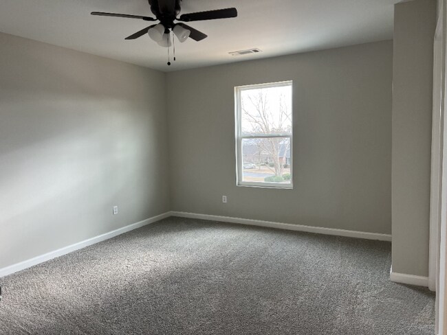 Photo - 20 Breanna Way