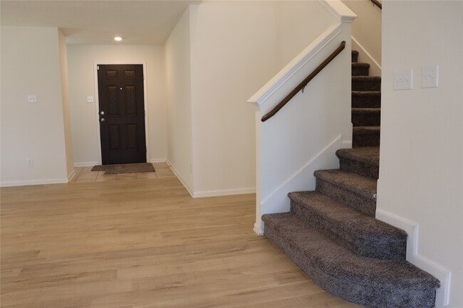 Photo - 20807 Sheffield Pk Dr