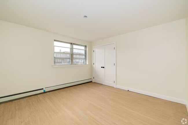 Photo - 921 Tyson Ave Unit C11