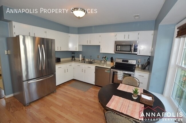 Photo - 179 S Southwood Ave