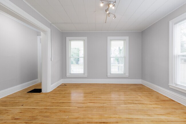 Photo - 707 Academy St Unit 1