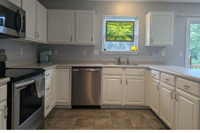 Photo - 107 Trotters Creek Ln