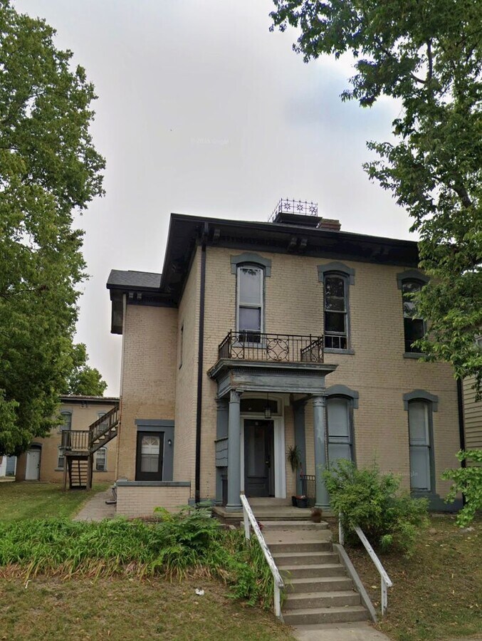 Photo - 911 N 9th St Rd Unidad #8