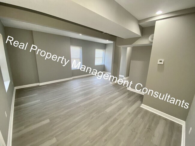 Photo - 3 Bedroom 2 Bath Home