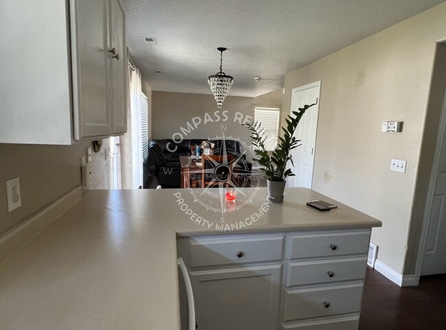 Photo - 177 Interlochen Ln