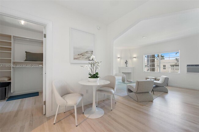 Photo - 750 Española Wy Unidad 8