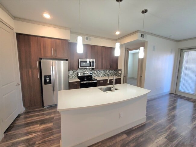 Photo - 1800 St Joseph Pkwy Unit 426