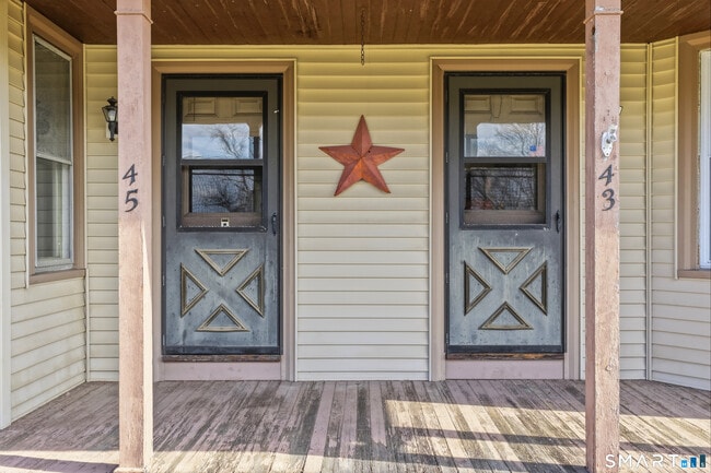 Photo - 45 Dunham St