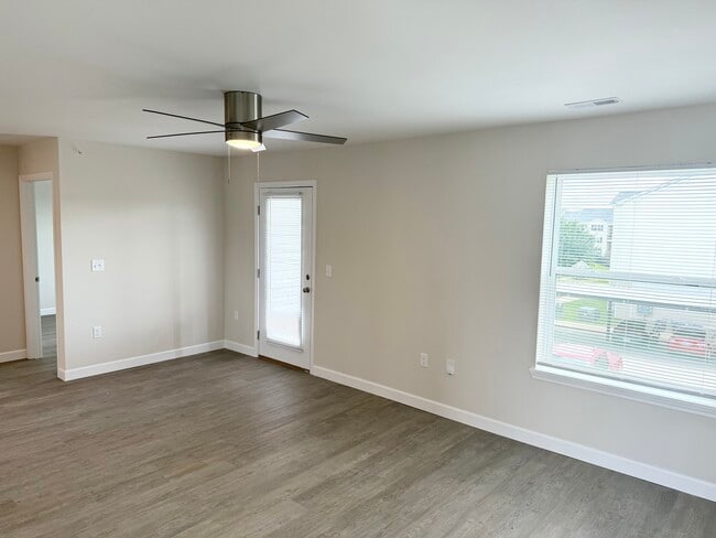 2 bed living room