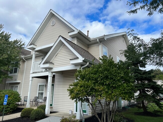 Photo - 22666 Lenox Dr