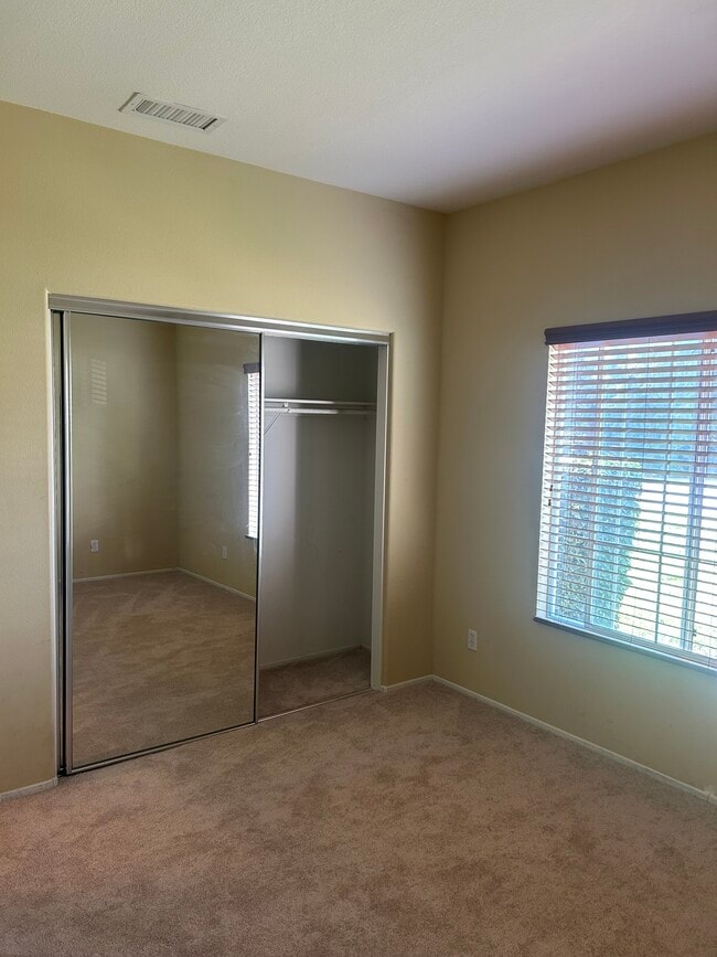 Photo - 1000 Driftwood Cir