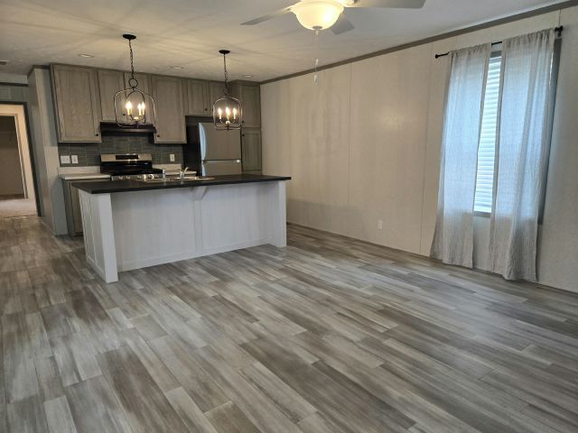 Building Photo - 137 113th Square NE