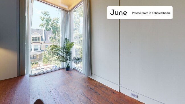 Photo - Room in Shared 6 bed/6 bath home Unidad 4D