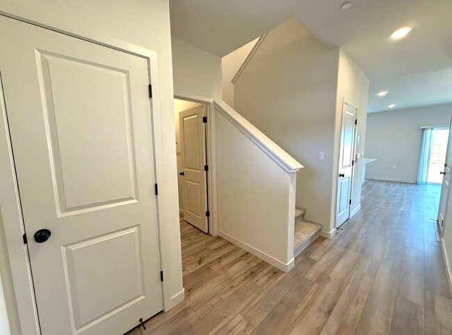 Photo - 4776 Athena Dr