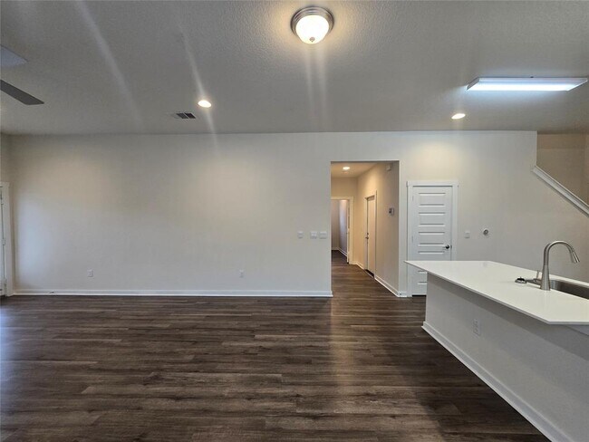 Photo - 7917 Linnie Ln