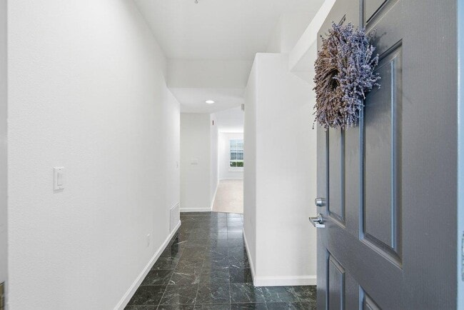 Photo - 880 Meridian Bay Ln