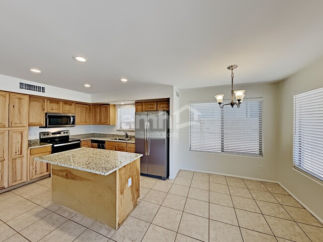 3966 E Copper Rd