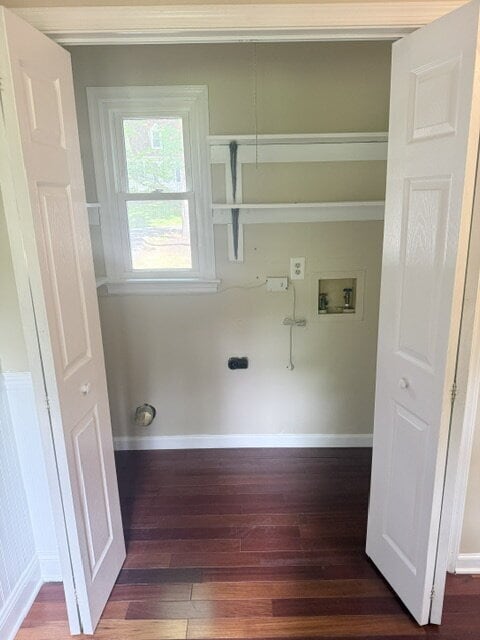 Photo - Spacious Cape in Woodlake Available Immediately