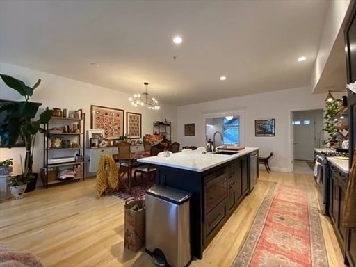 Building Photo - 877 Harrison Ave Unit 5T