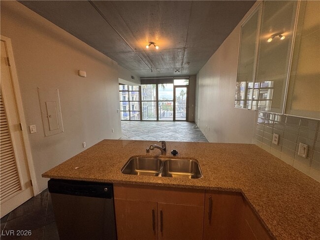 Photo - 353 E Bonneville Ave Unit 345