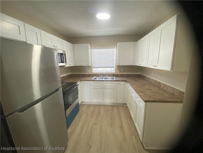 Photo - 1741 Kent Dr