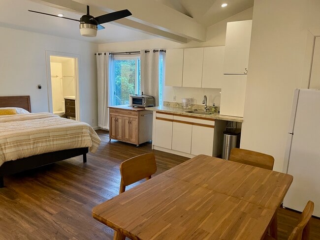 Photo - 3721 Lankershim Blvd Unit 3721 Lankershim
