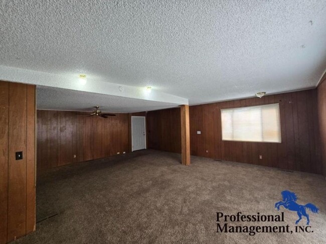 Photo - 6 bedroom in Billings MT 59101