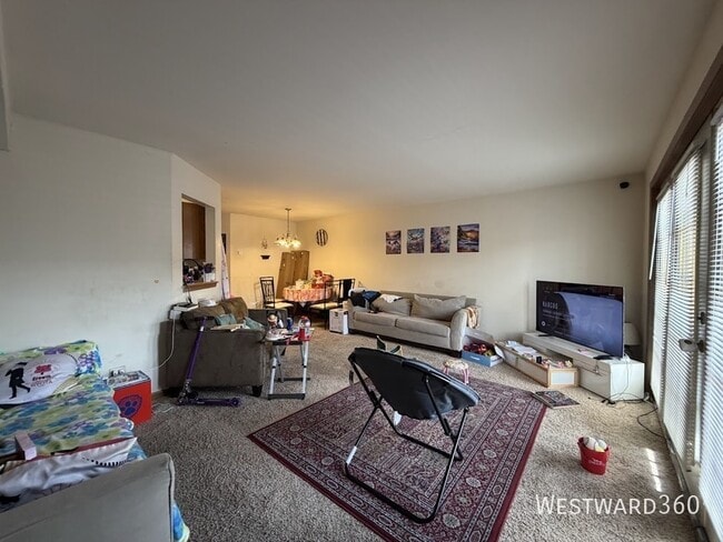 Photo - 4120 Williamsburg Ct Unidad 302