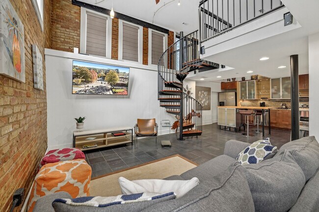 339 N West Ave Unit SI ID1221798P