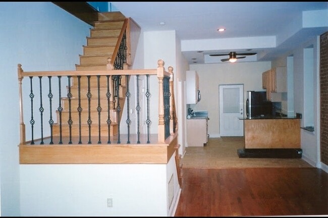 Building Photo - 2842 Missouri Ave Unit 2842 Missouri Avenue