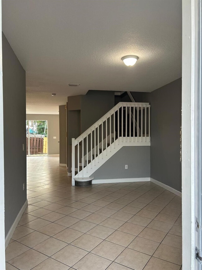 Photo - 11486 NW 77th St