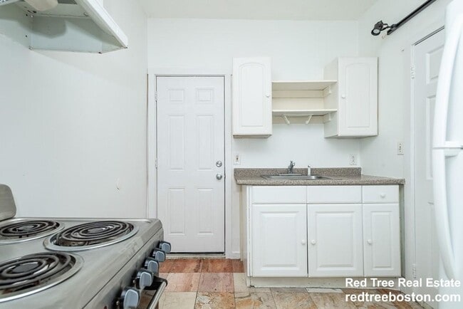 289 Hancock St Unit 1
