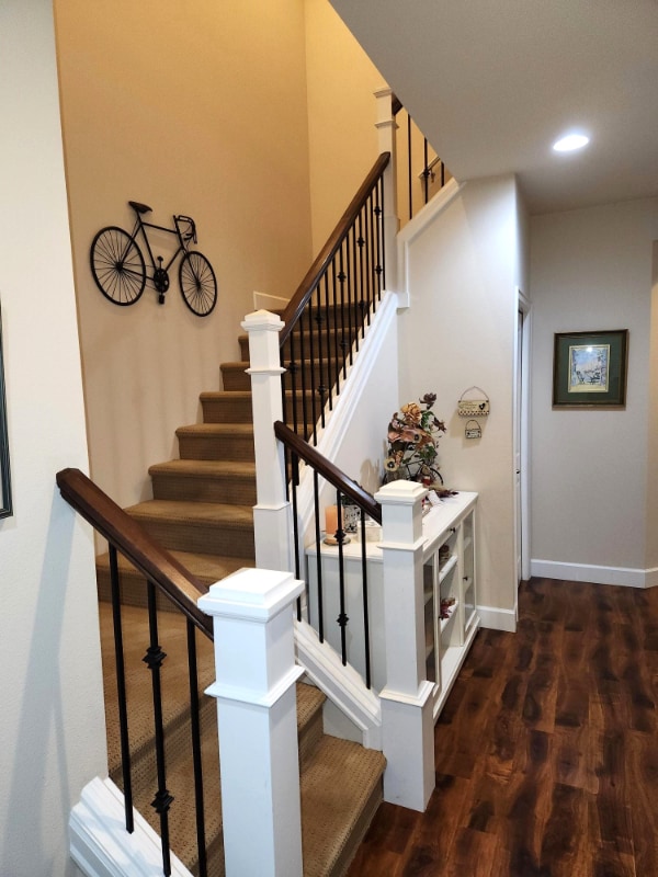 Building Photo - 15353 SE Granite Dr