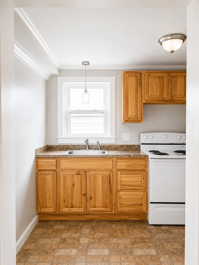 16 Winter St Unit 2