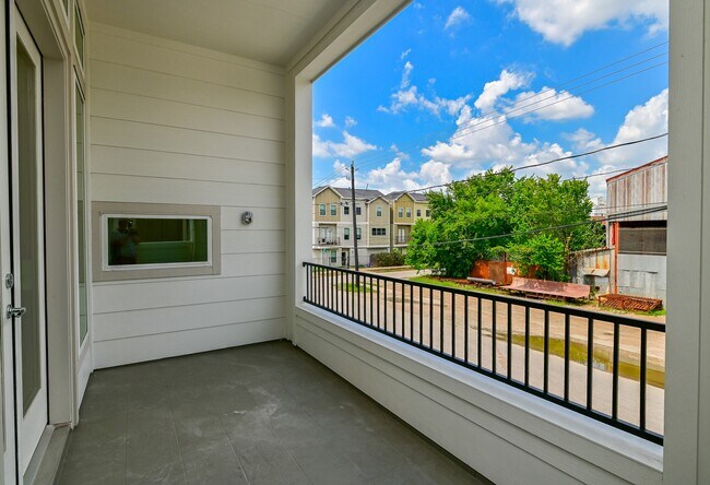 Photo - 4619 Maxie St