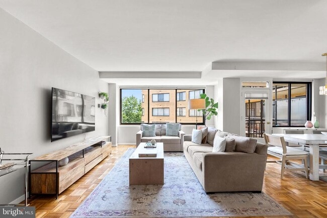 Building Photo - 4740 Connecticut Ave NW Unit 803 Rental