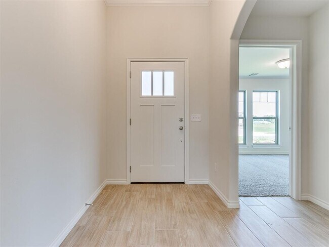Photo - 561 Grand Sycamore Dr