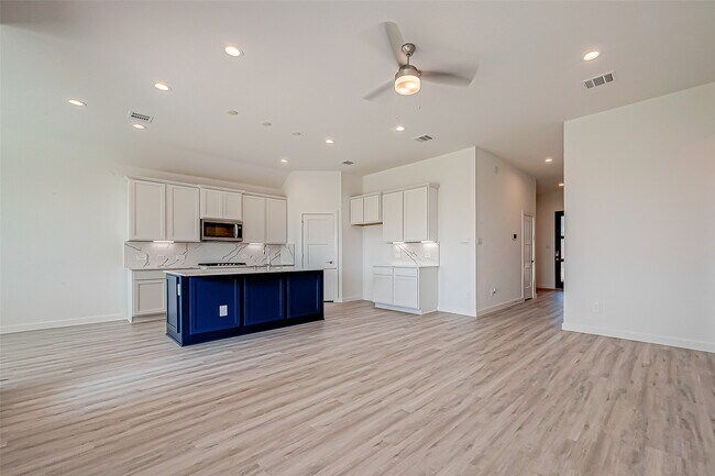 Photo - 3264 Voda Bnd Dr