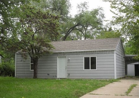 Save big money on this nice 2BR home! - Save big money on this nice 2BR home!