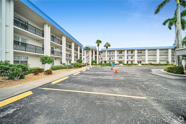 Building Photo - 1828 Pine Valley Dr Unit 309 Rental