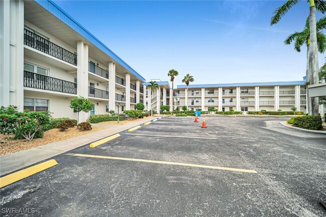 Photo - 1828 Pine Valley Dr Condo Unit 309