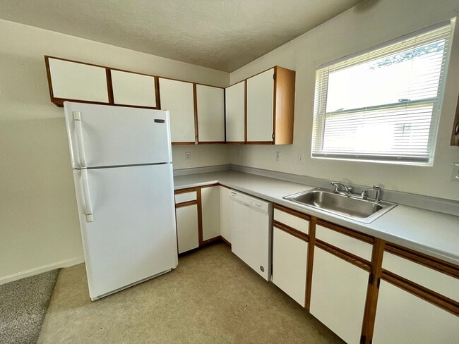 Photo - 2117 9th Ave Unit B