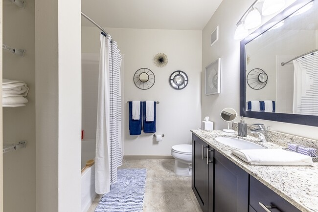 The Hamptons at Palm Beach Gardens Apartments