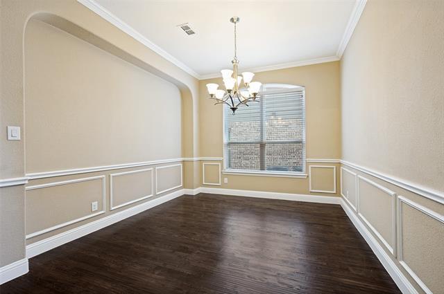 Photo - 2449 Kingsgate Dr