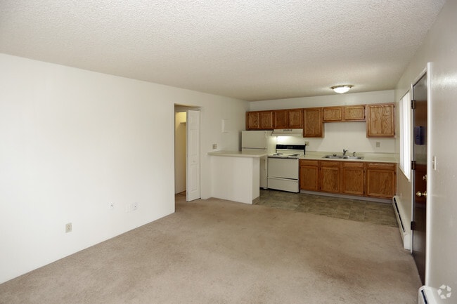 1BR, 1BA - 528 SF