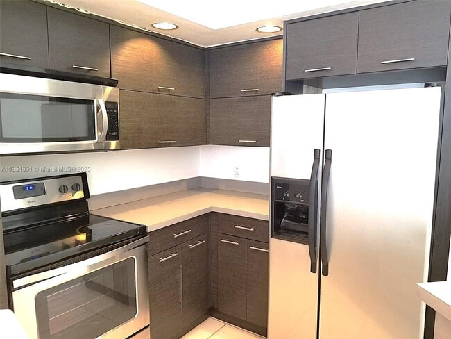 Photo - 3340 Pinewalk Dr N Unit 1524
