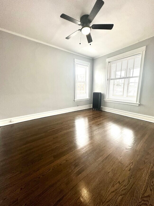 Photo - 1210 W Montrose Ave Unit 3
