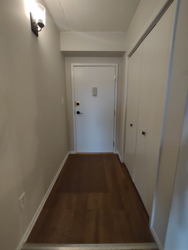 Photo - 27705 Valley Run Dr