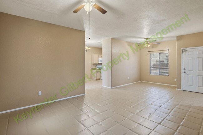 Photo - Gilbert 3-Bed / 2.5-Bath Home with Convenient Central Location