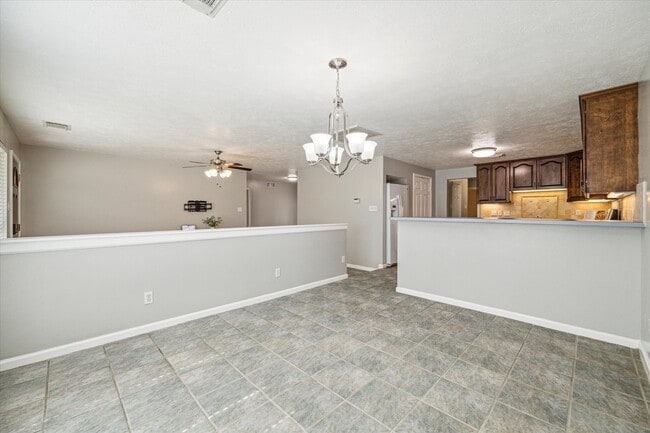 Photo - 3613 Lazy Spring Dr